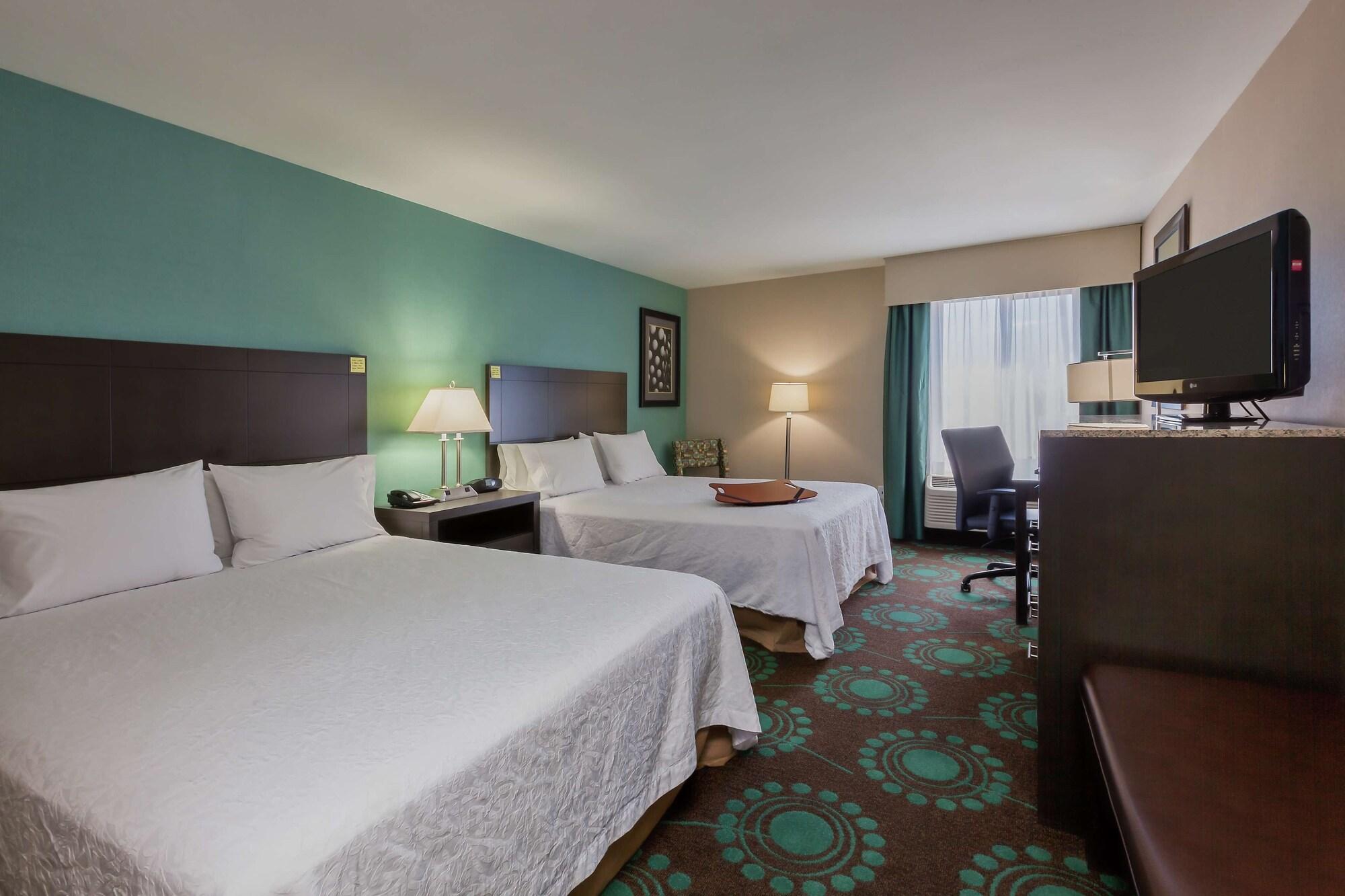 Spark By Hilton Bakersfield Central Экстерьер фото