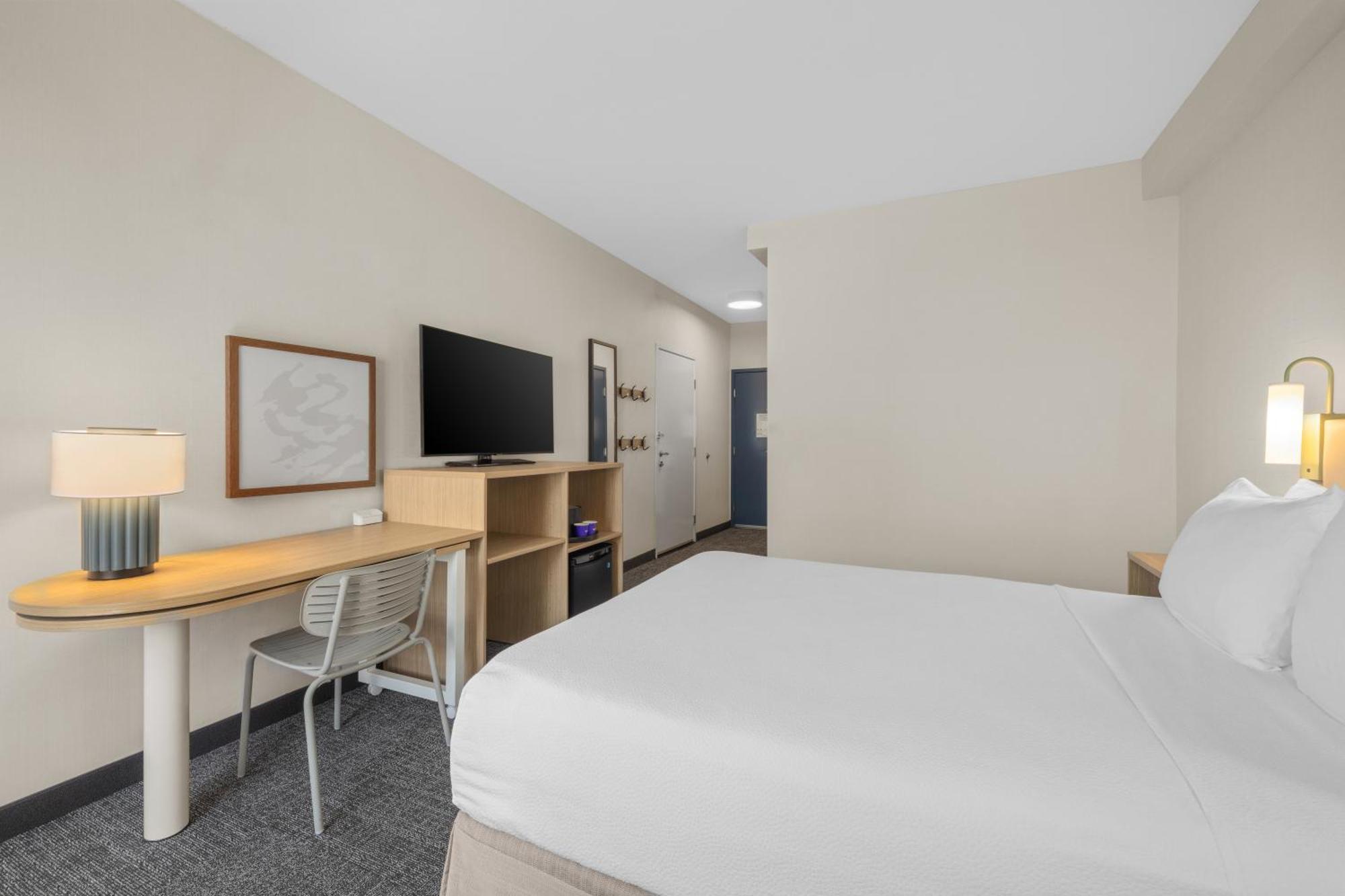 Spark By Hilton Bakersfield Central Номер фото