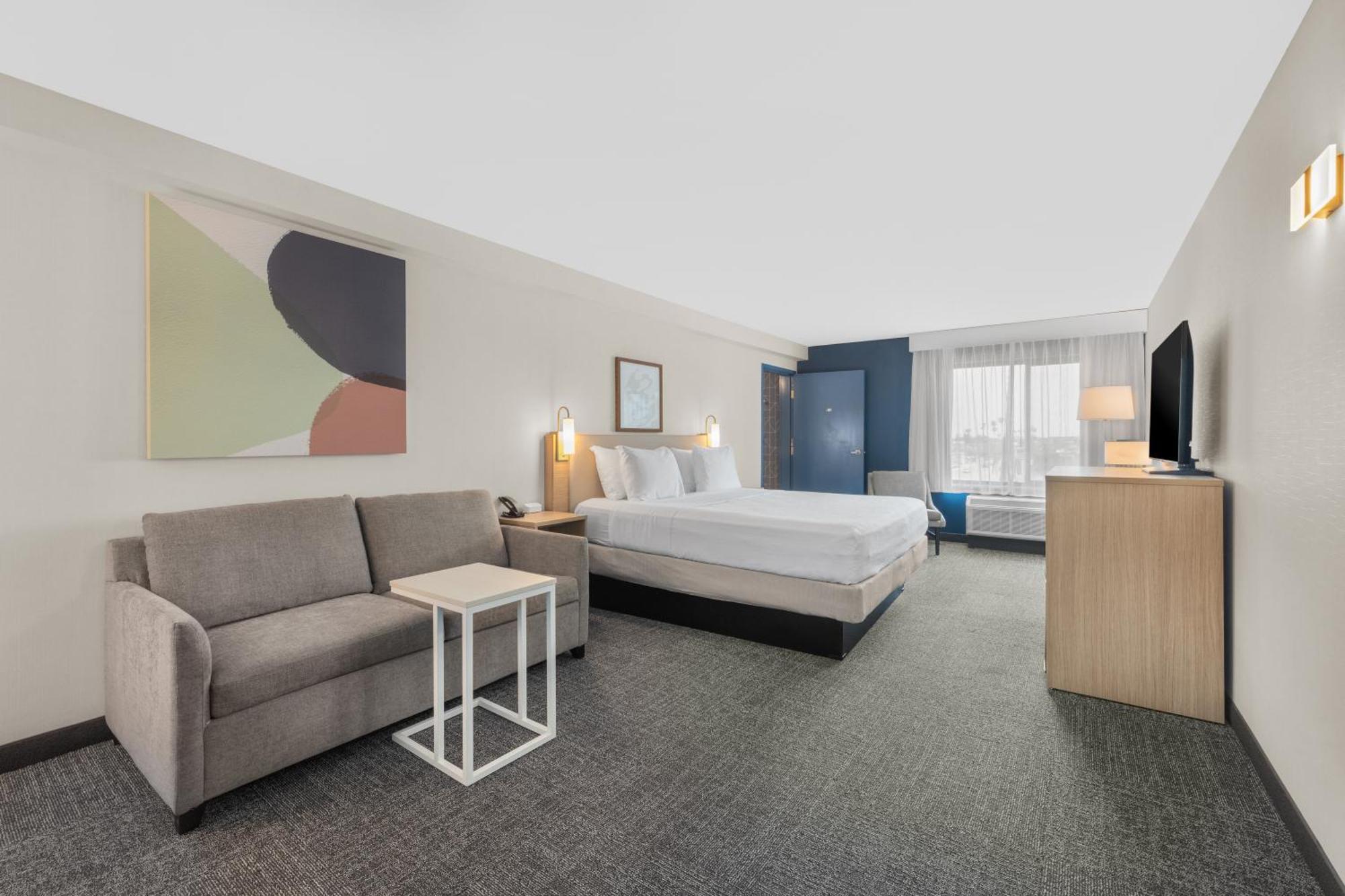 Spark By Hilton Bakersfield Central Номер фото